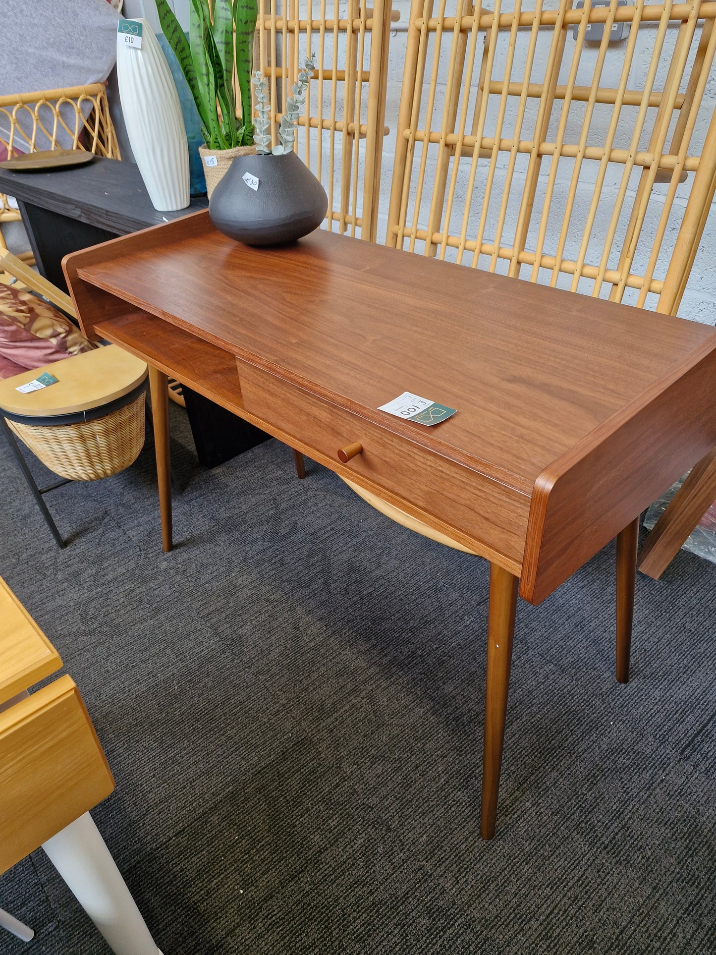 Vintage style walnut desk / La Redoute Ronda