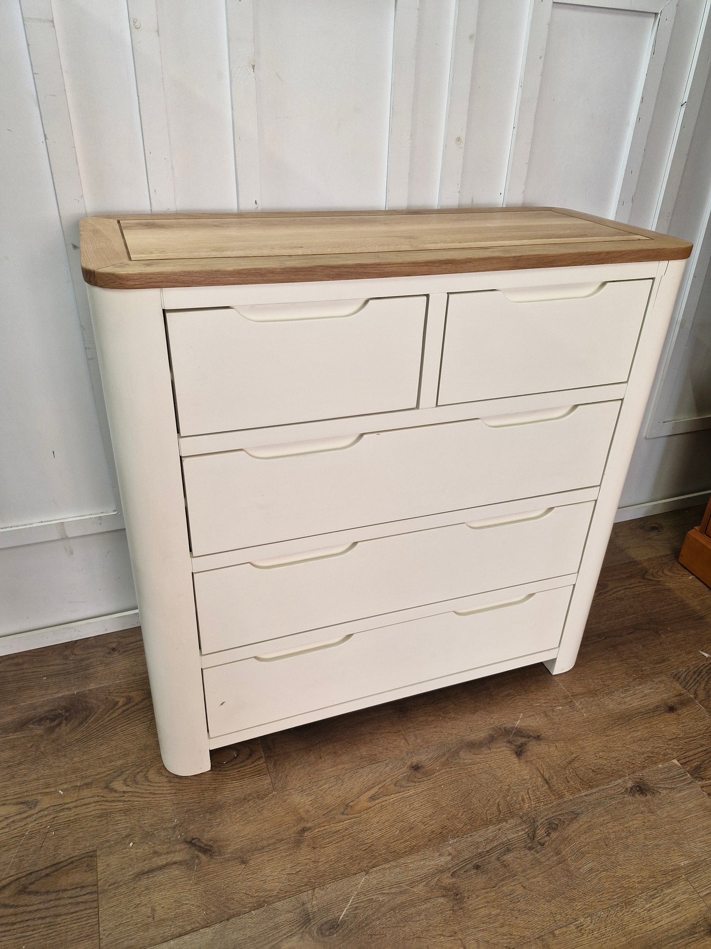 Off White and Oak Chest of Drawers / Oak Furnitureland Hove