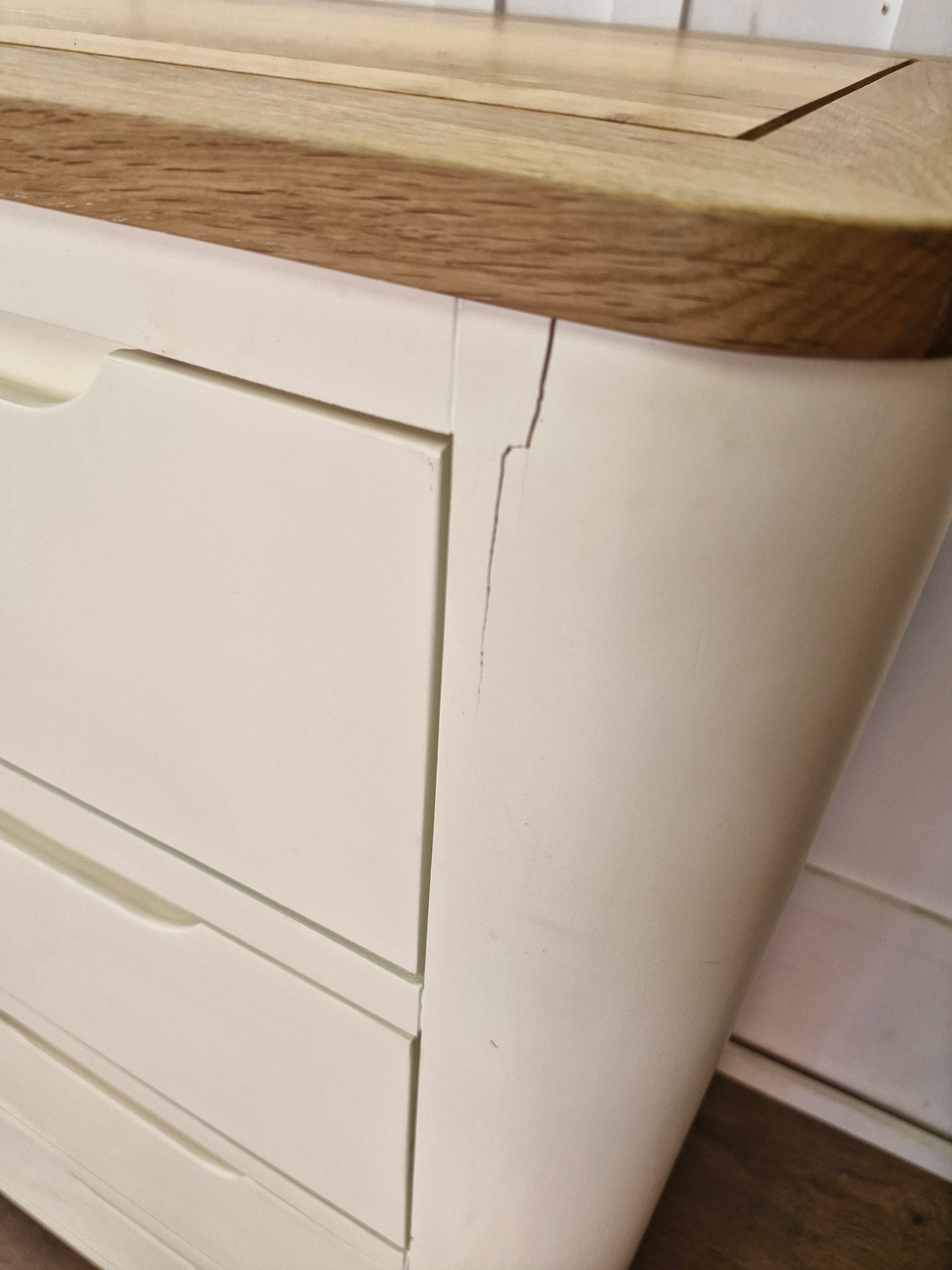 Off White and Oak Chest of Drawers / Oak Furnitureland Hove