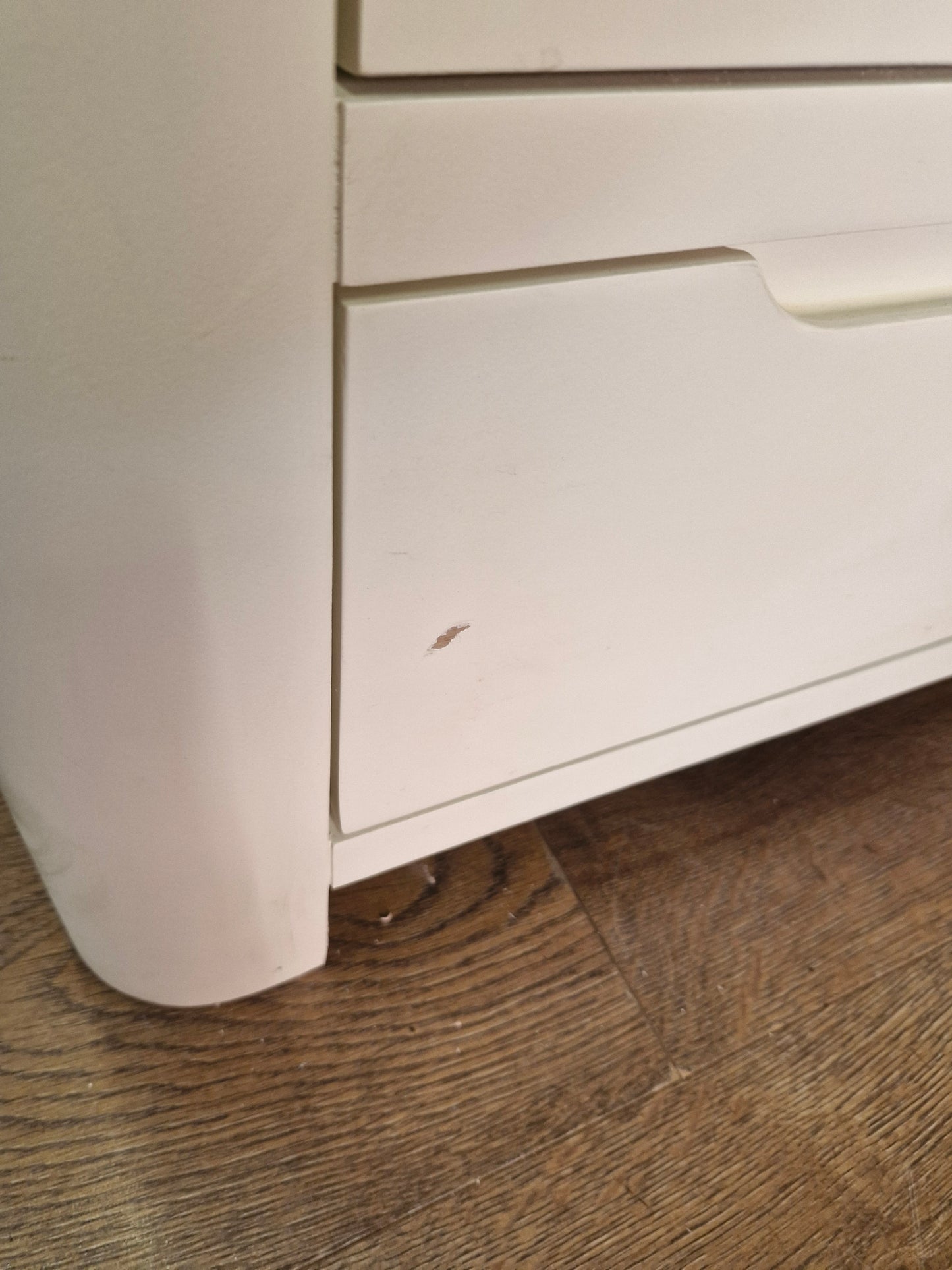 Off White and Oak Chest of Drawers / Oak Furnitureland Hove