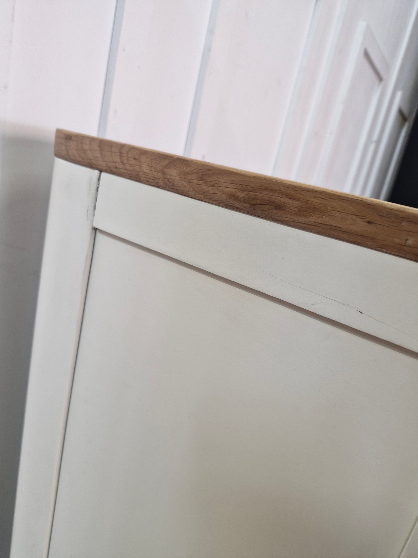 Off White and Oak Chest of Drawers / Oak Furnitureland Hove