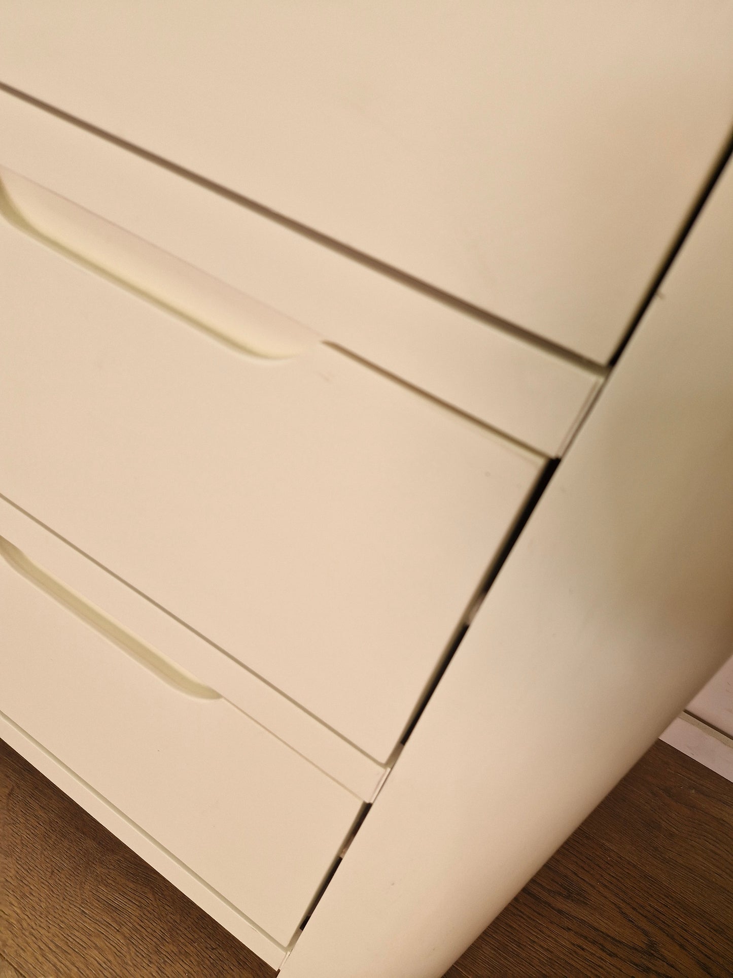 Off White and Oak Chest of Drawers / Oak Furnitureland Hove