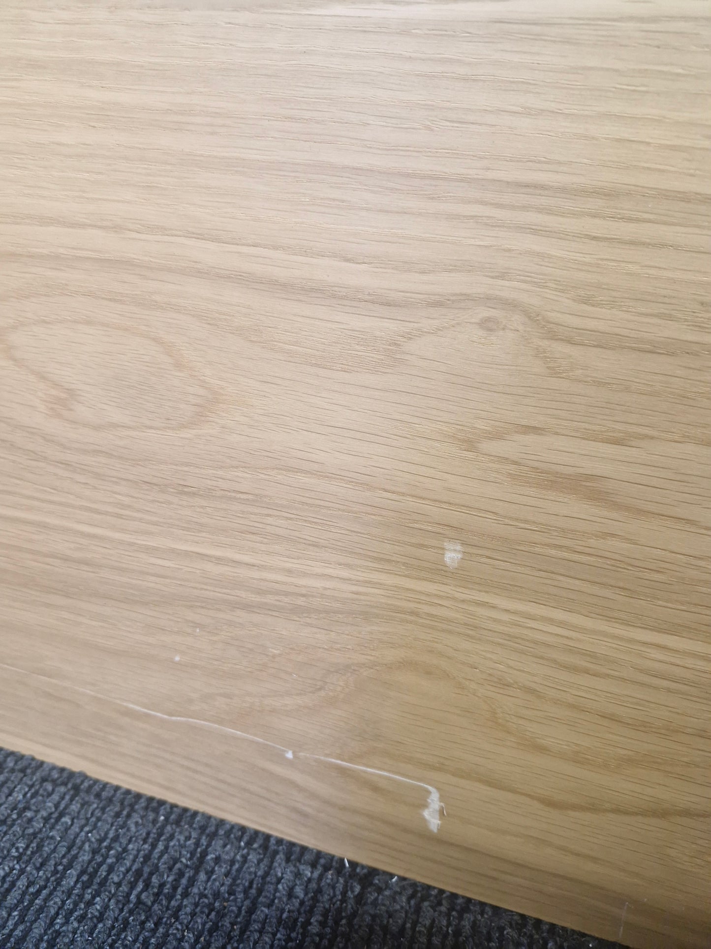 Oak and White / Linen Extending Dining Table 4-6 seater / Wilton