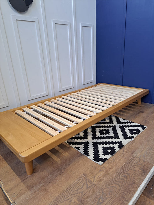 Single Solid wood Platform Bed with shelf