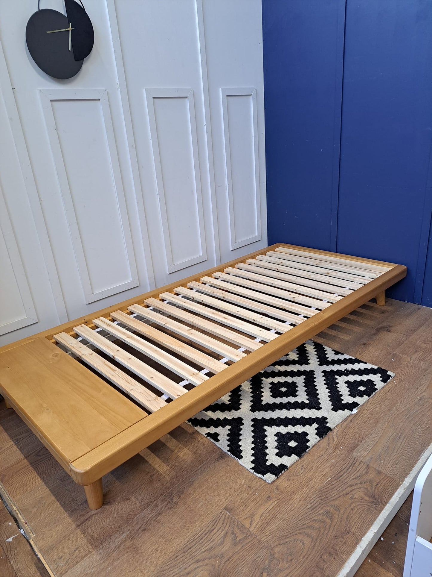 Single Solid wood Platform Bed with shelf