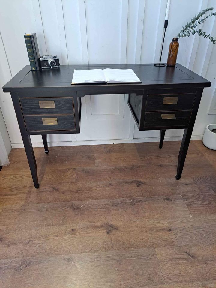 Black Desk dressing table Lombok Canton