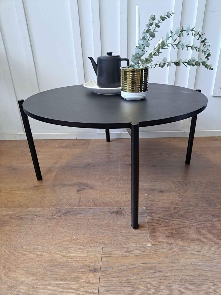 Black Round Coffee Table Wood and Metal