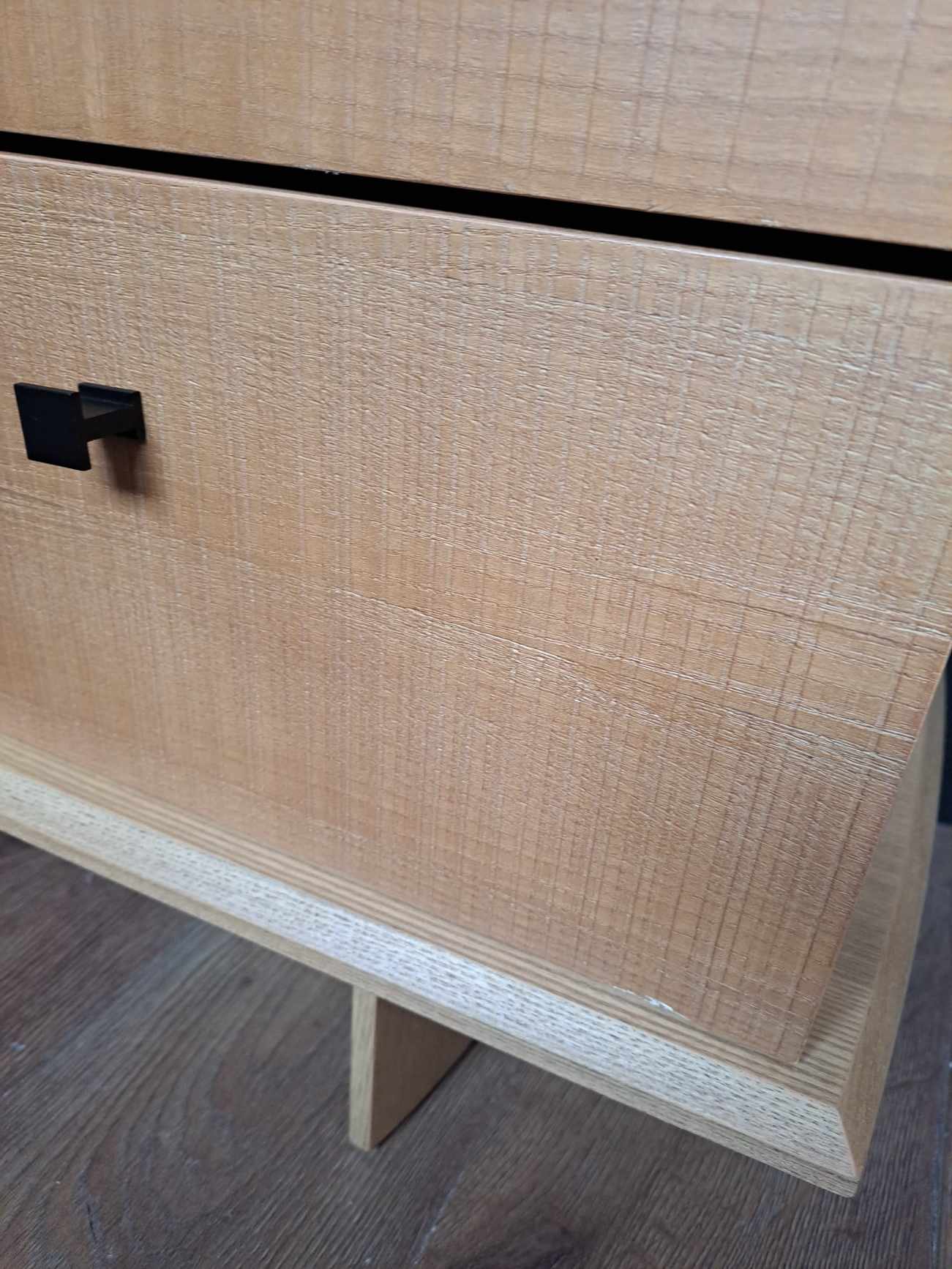 Wood Chest of Drawers ¦ Black Handles