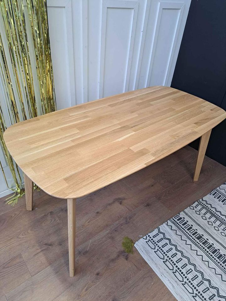 Solid Oak Dining table 160cm 4-6 seater