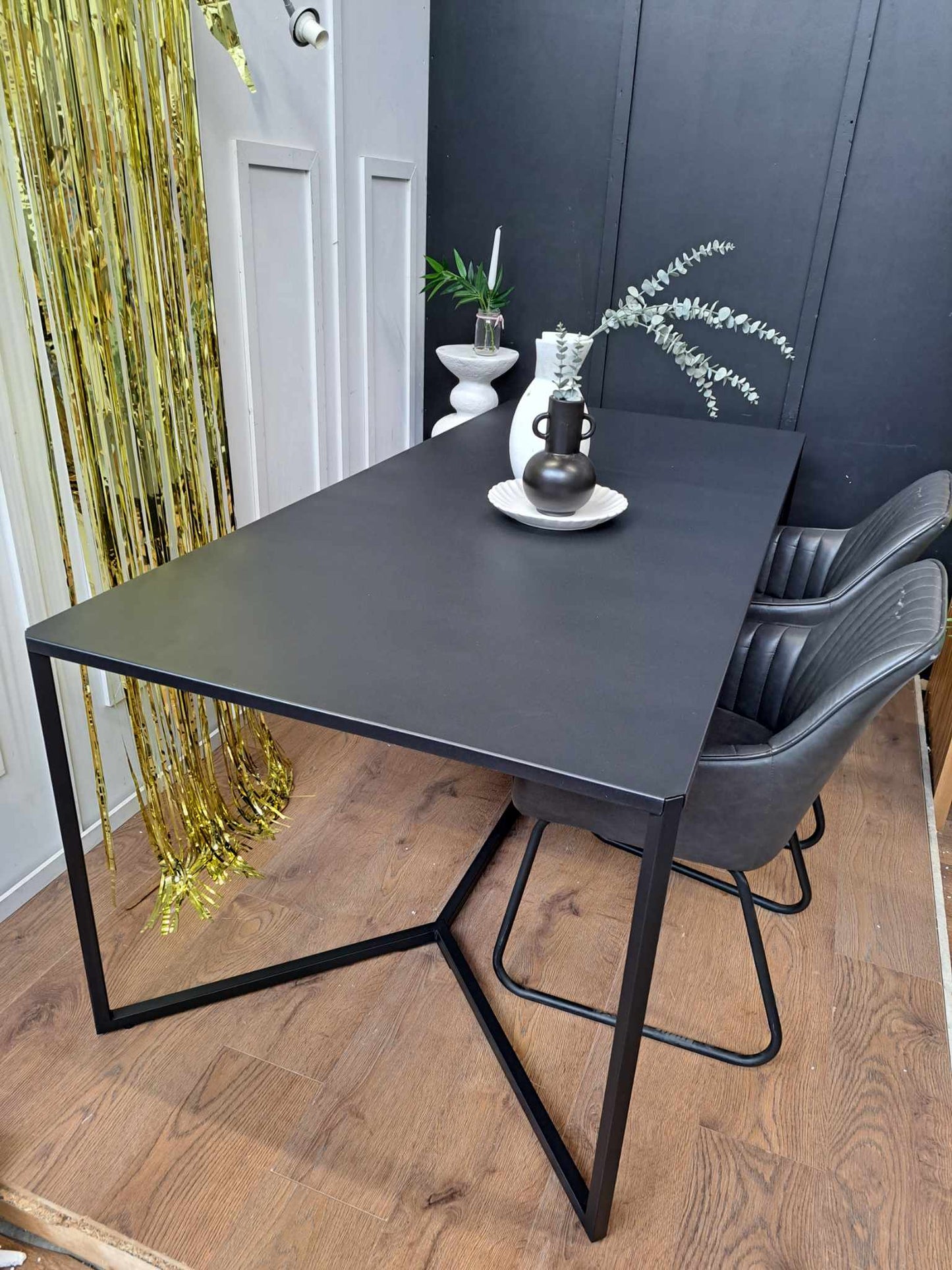 Black Metal Dining Table / Industrial Style 6-8 Seats