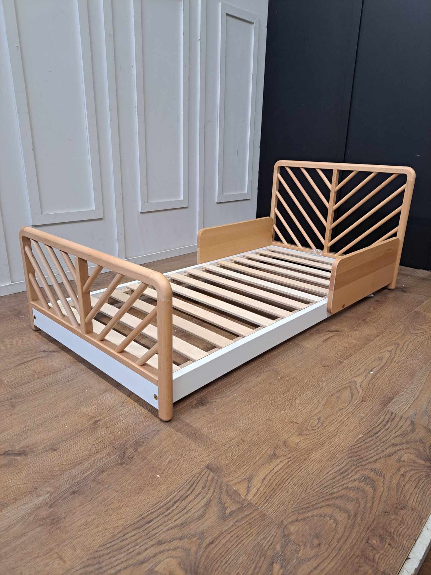 Low Toddler Bed / Montessori Solid Wood Child Kids Bed
