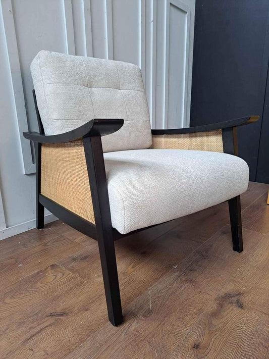 Armchair Club Accent Chair Black Rattan and Off White Gondola