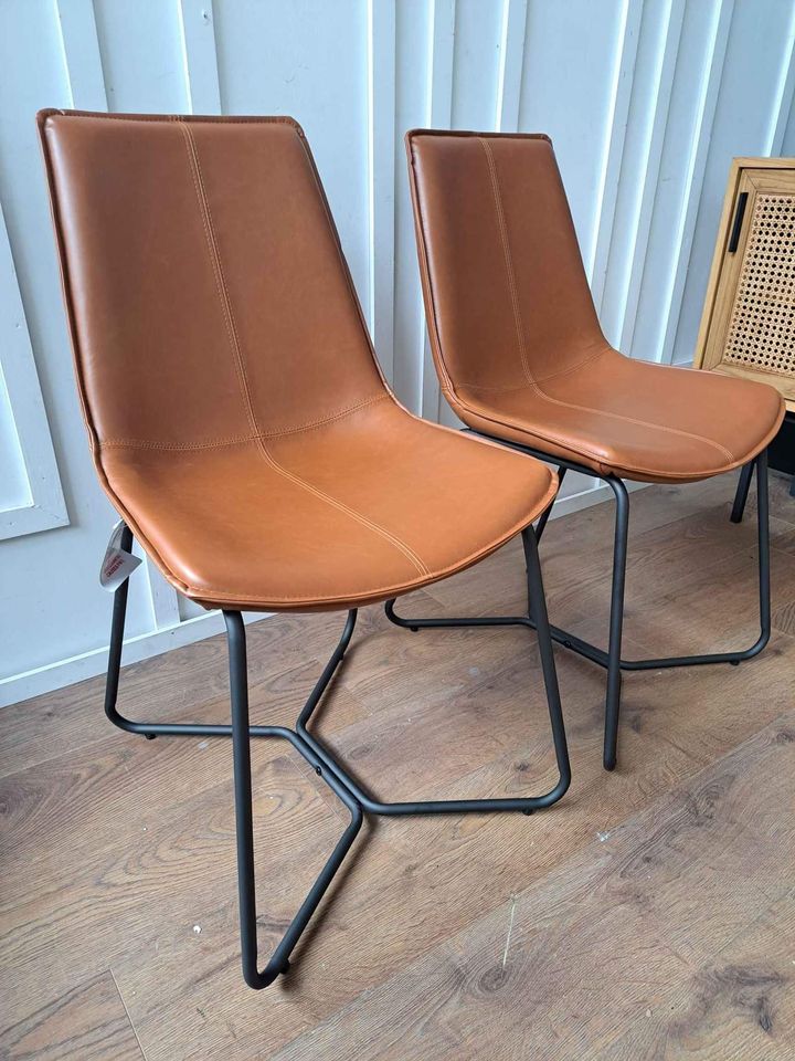Set of 2 Dining Chairs  /  Brown Faux Leather and Black Metal