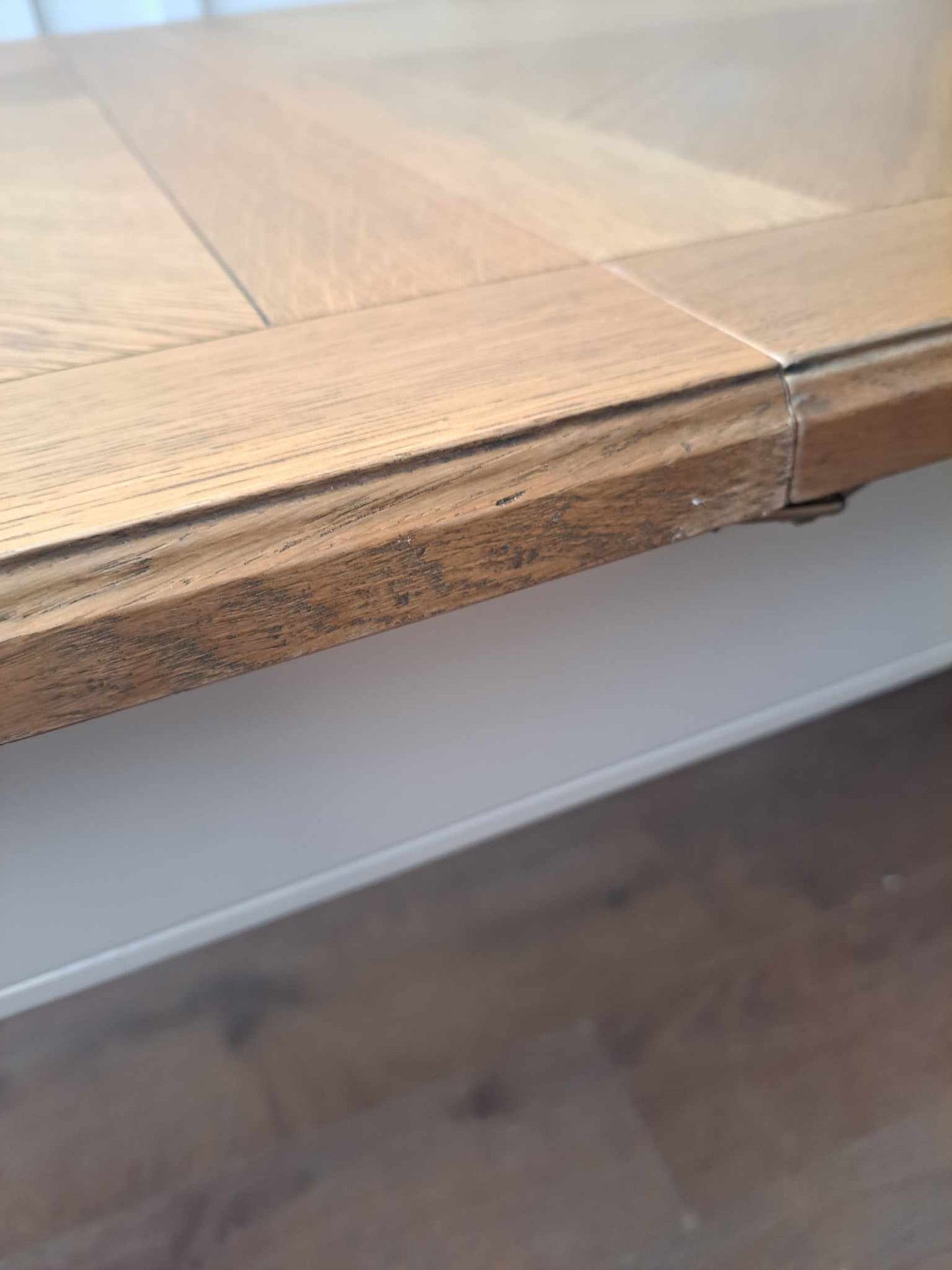 Extending Dining Table Solid Wood Grey and Oak Parquetry Top /Amelie