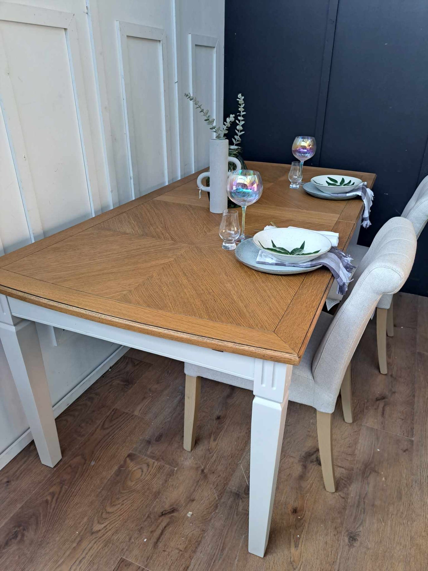 Extending Dining Table Solid Wood Grey and Oak Parquetry Top /Amelie