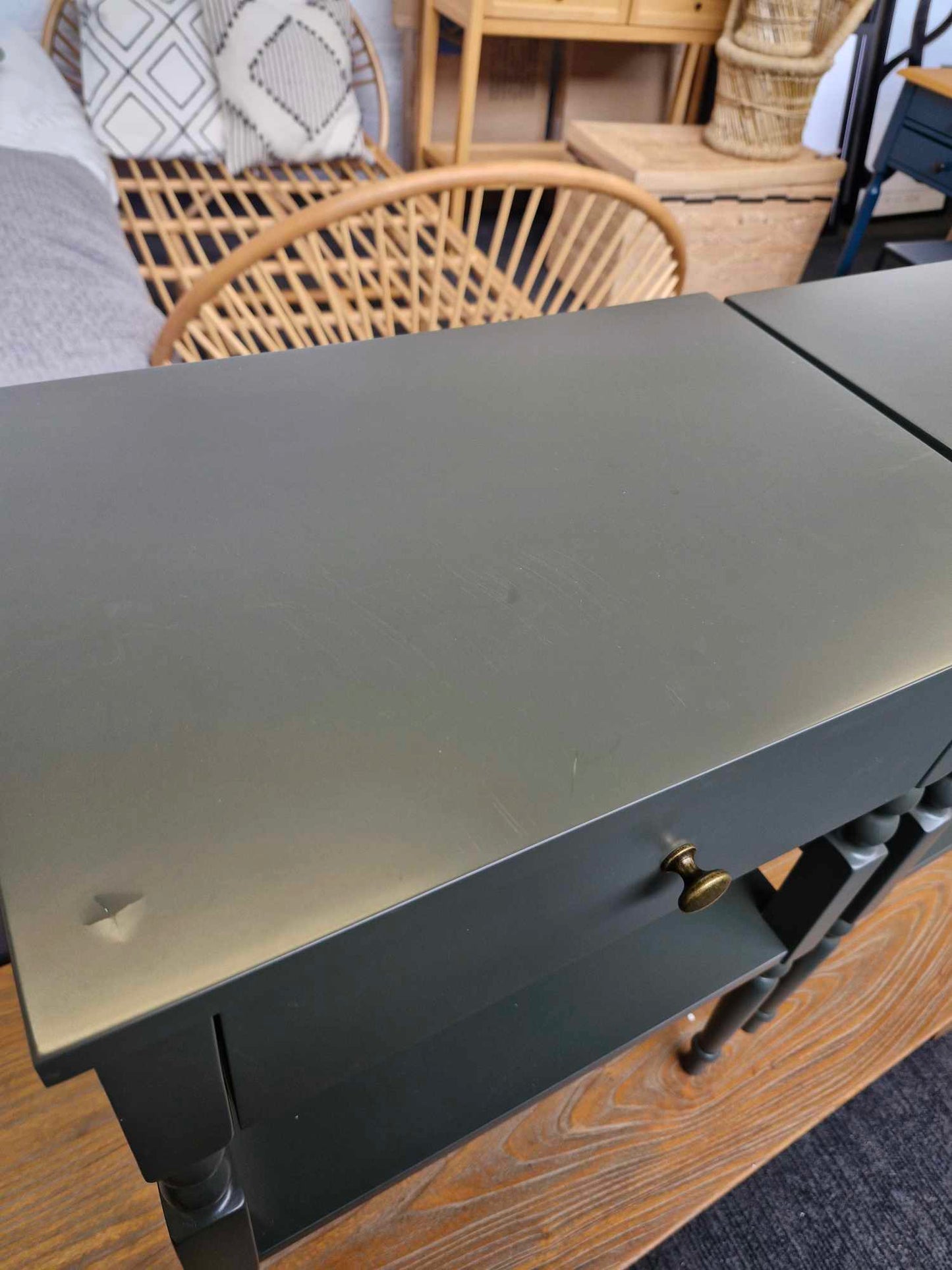 Set of 2 Bedside Tables with Drawers and Storage Shelf / Khaki Green