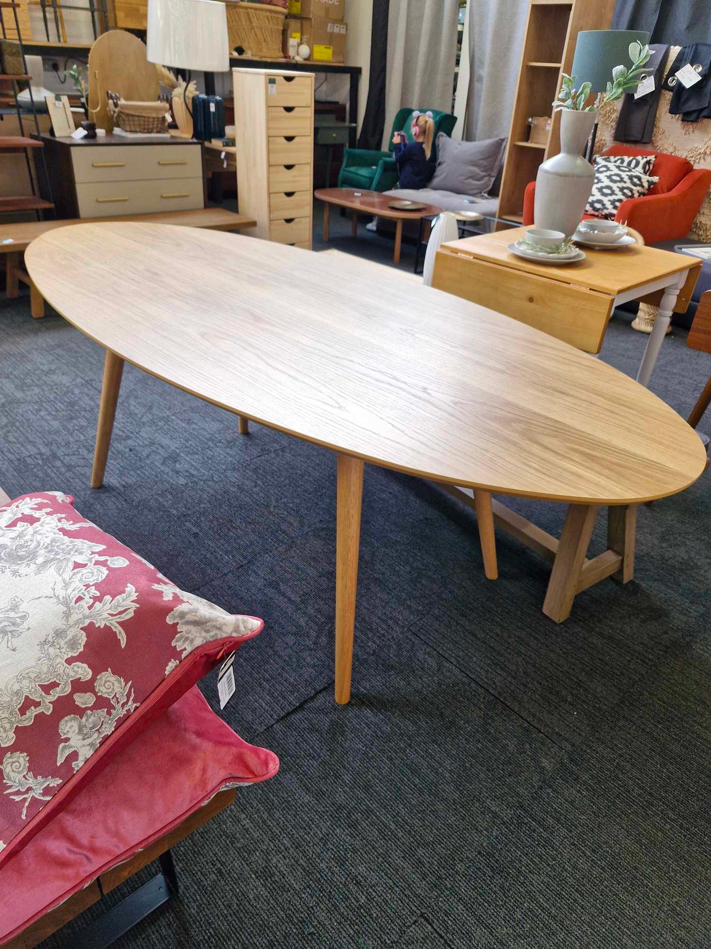 Vintage Style Oak Dining Table / La Redoute Blutante Elliptical