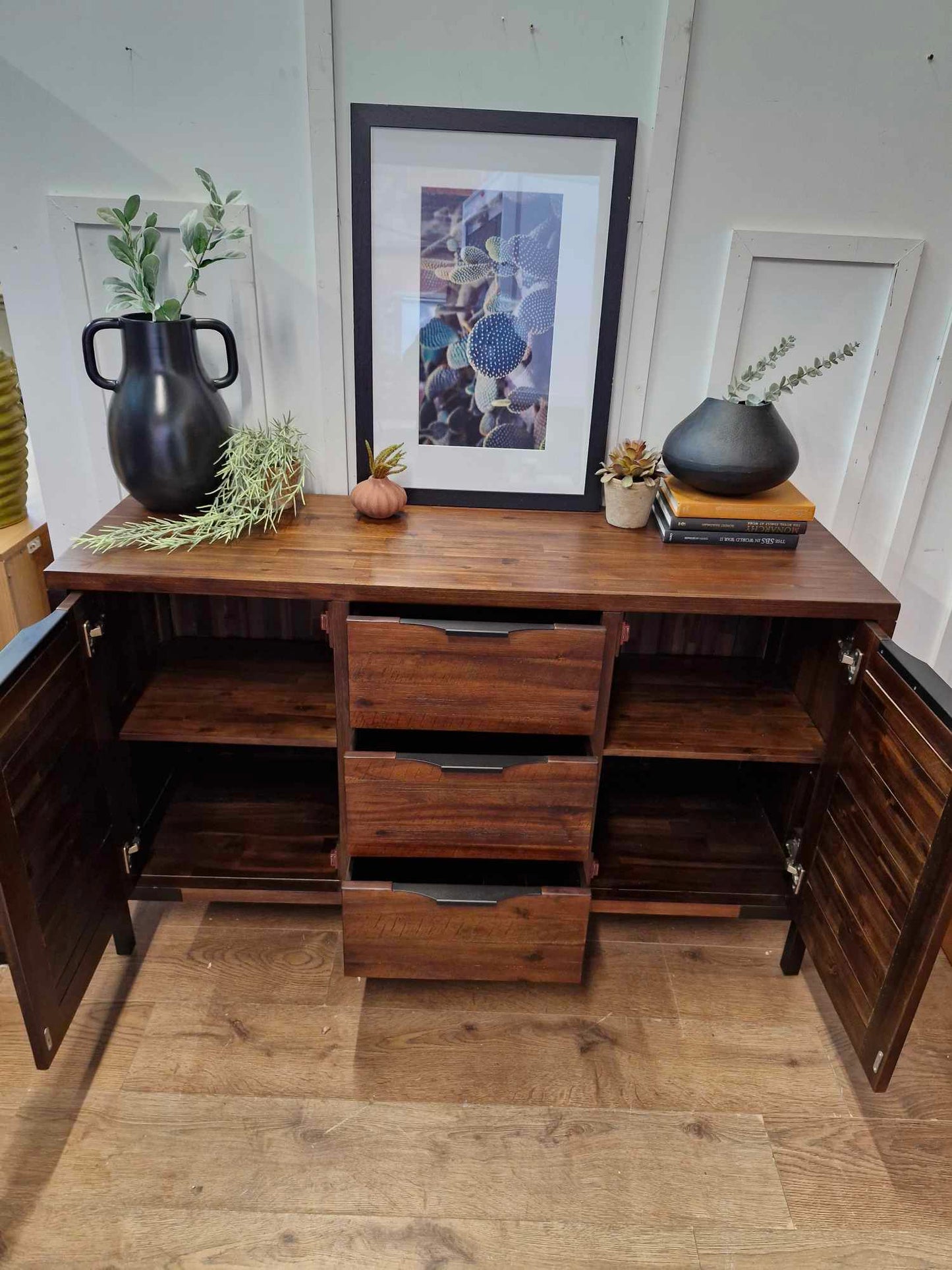 Solid Dark Wood Sideboard / Oak Furnitureland Detroit