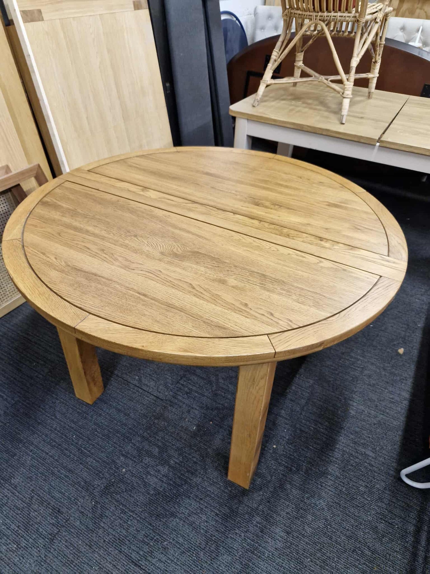 Extending Round Dining Table - Rustic Solid Oak / Oak Furnitureland KNIGHTSBRIDGE
