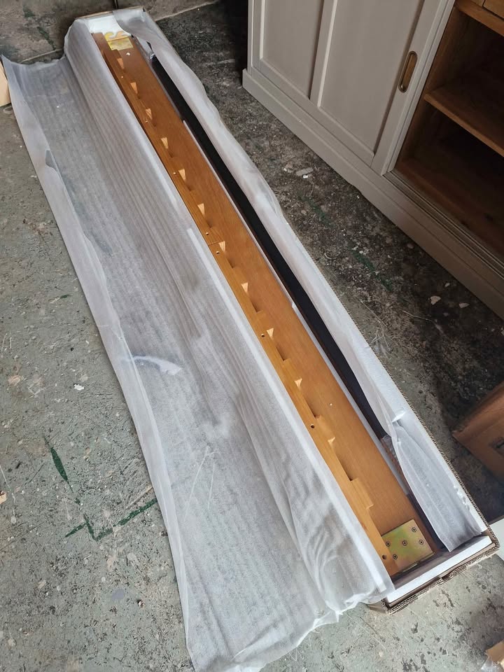 Walnut ridge panel king size bed