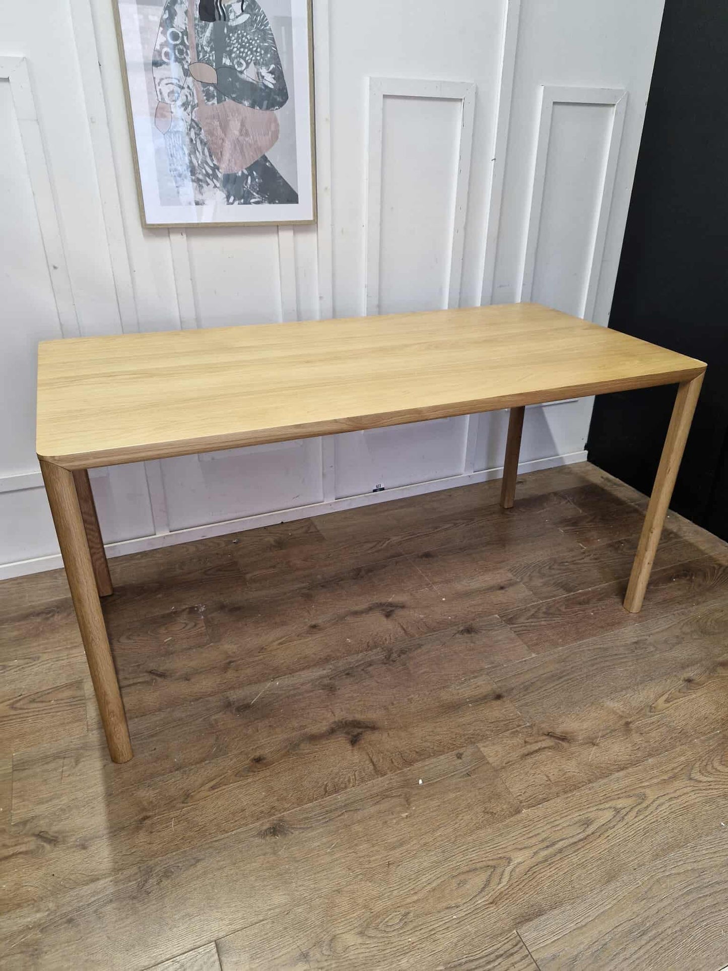 Oak Scandi Style Dining Table / 4-6 seater