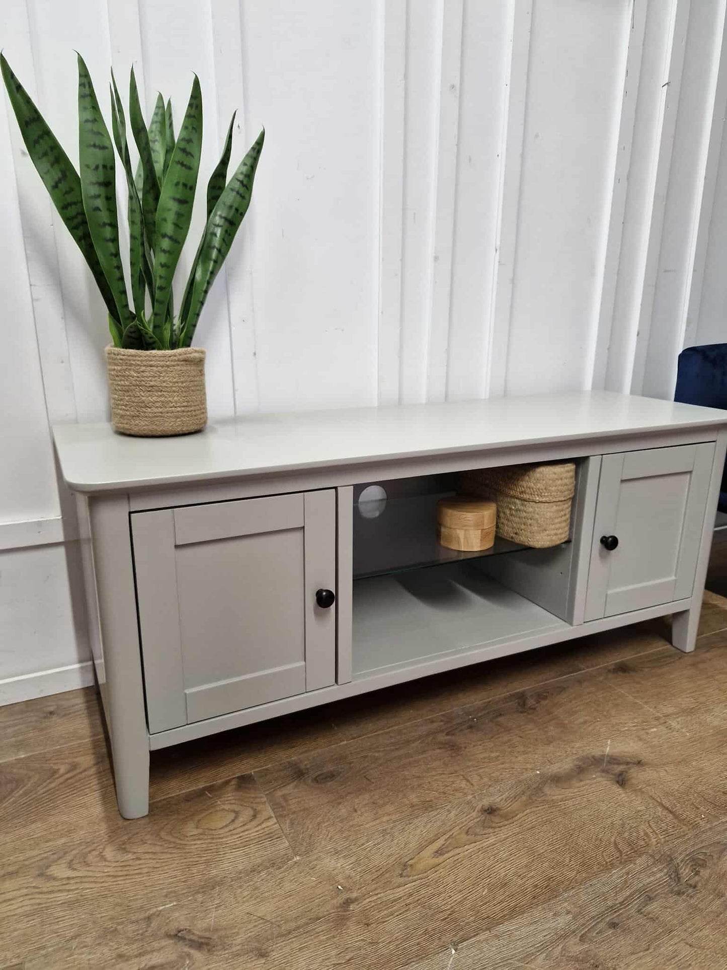 Small Light Grey Tv Unit 120cm