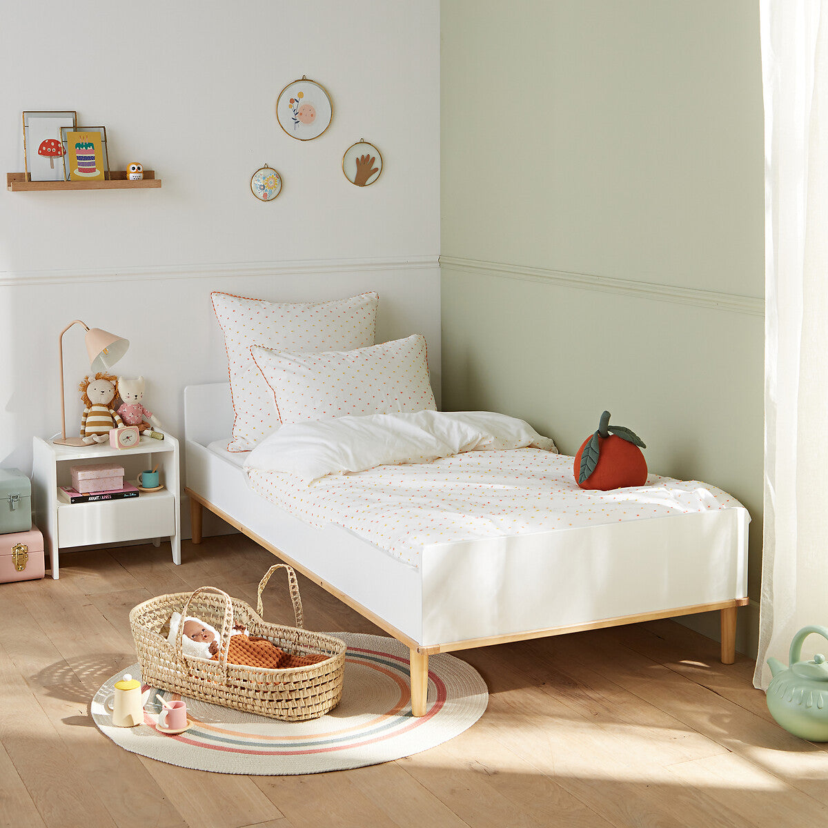 Single Child's Bed White and Wood / La Redoute Jimi RRP £240