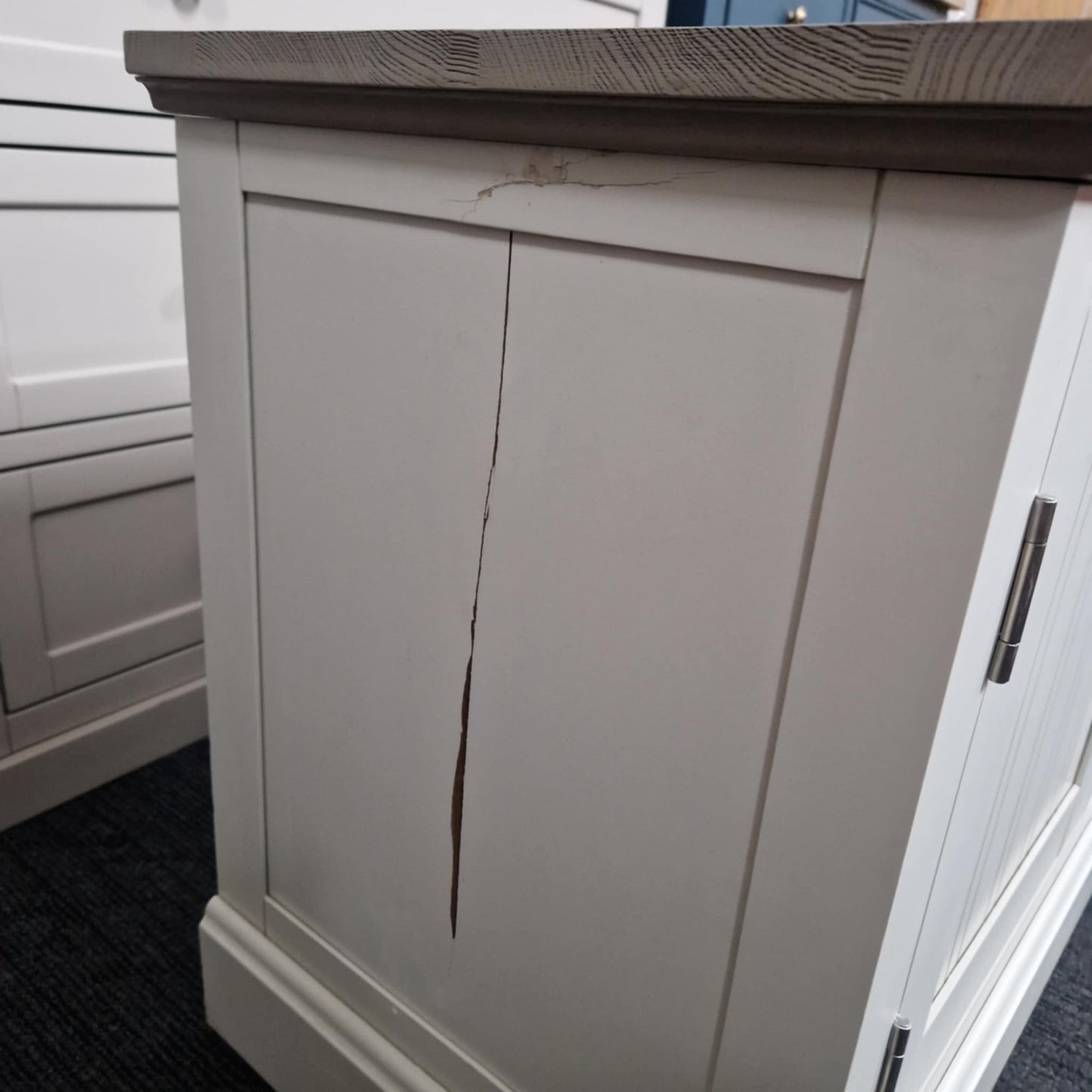 Grey TV Stand / Solid Wood / Oak FurnitureLand RRP £369