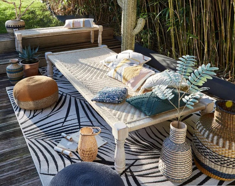 Indian Day Bed in Wood and Rope  ¦  La Redoute