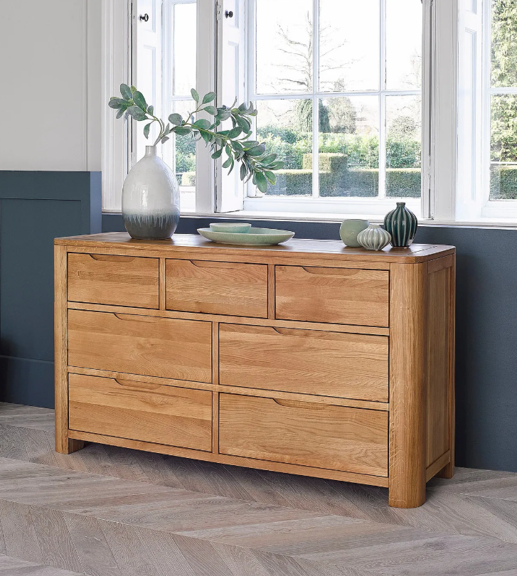 Large Solid Oak Chest of 7 Drawers / Oak Furnitureland Romsey