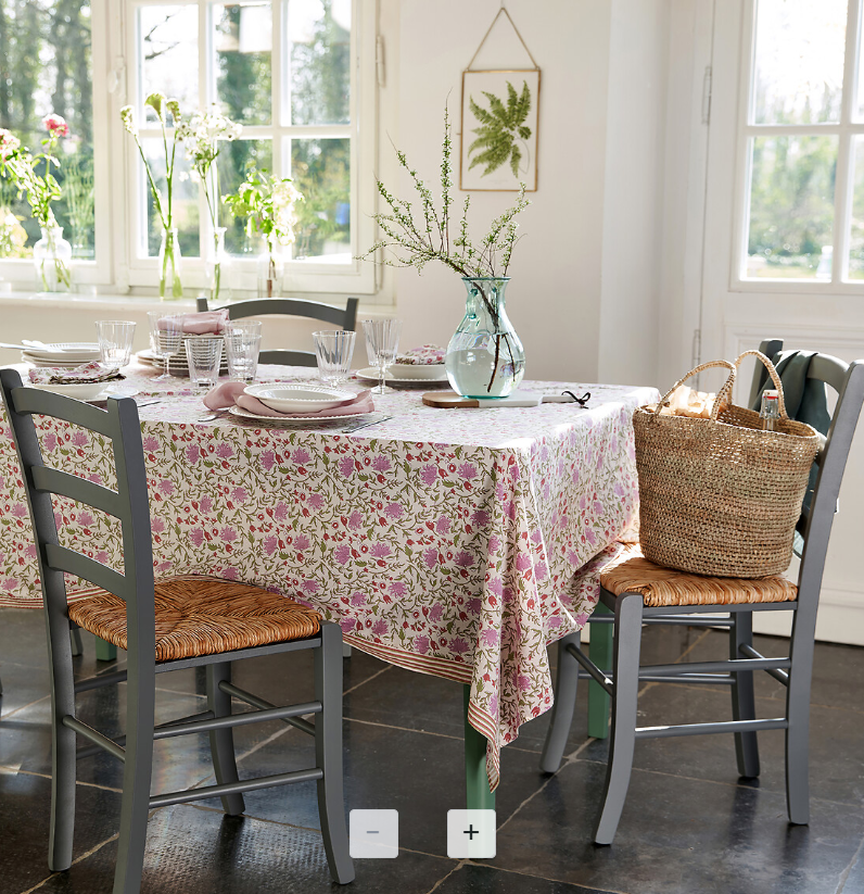 Solid Wood Dining Chairs Set of 4 / Dark Grey and Jute / Straw Farmhouse Style