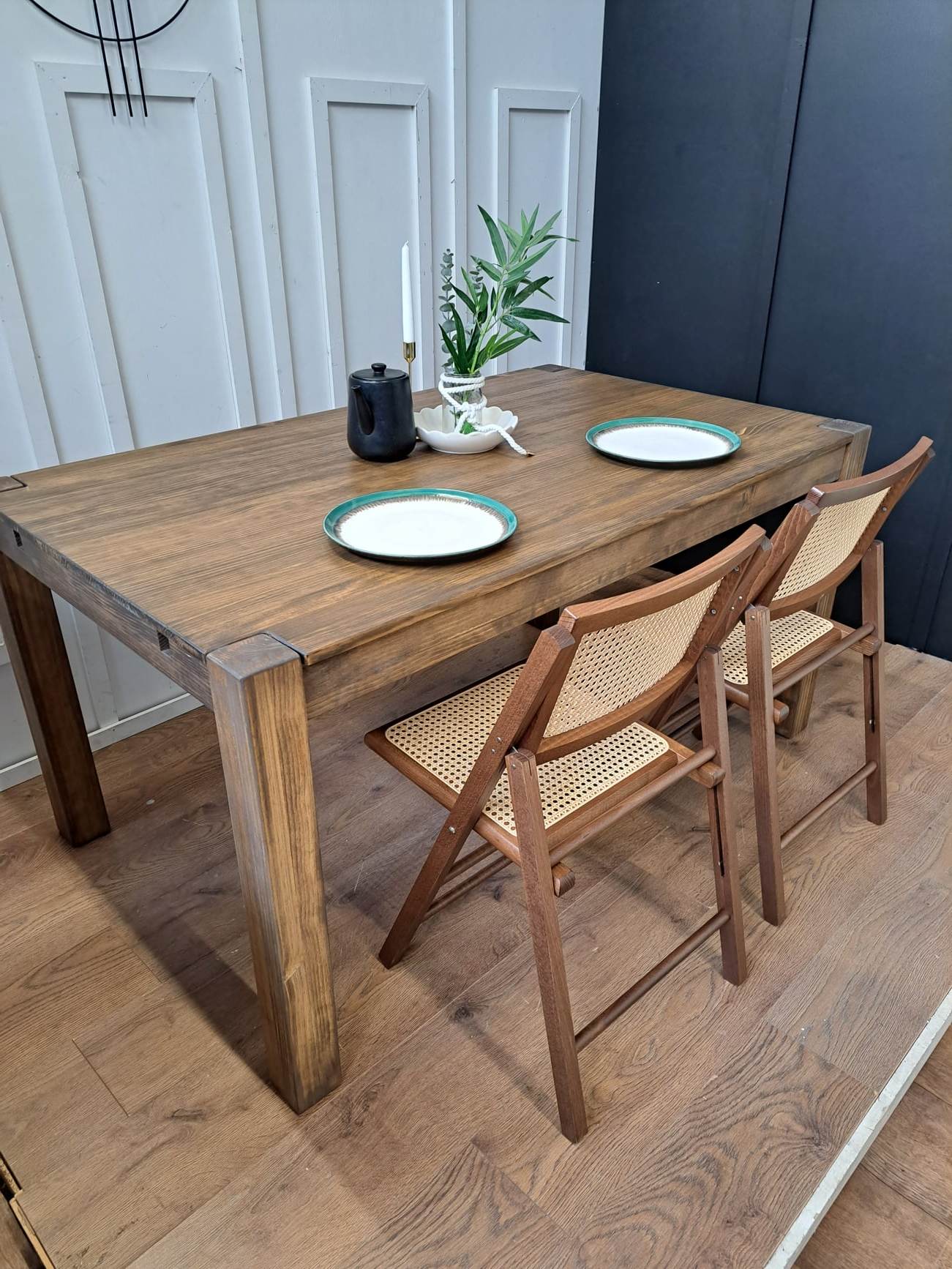 Extendable Solid Wood Dining Table (Seats 6-8) LA REDOUTE INTERIEURS Lunja