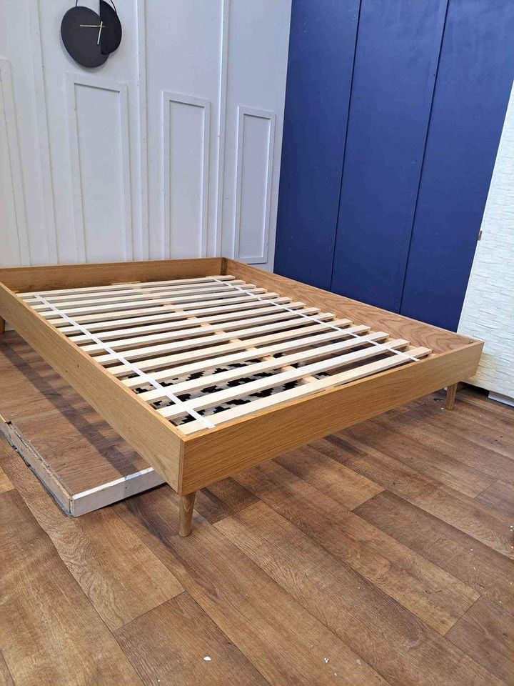 Oak king size platform bed bedroom furniture