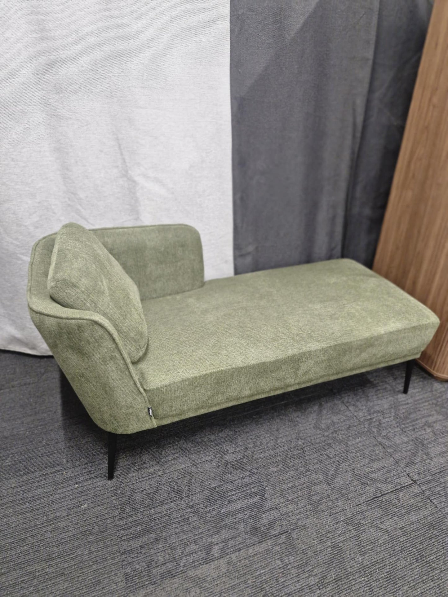 Chaise Lounge Dark Green / Left Hand side