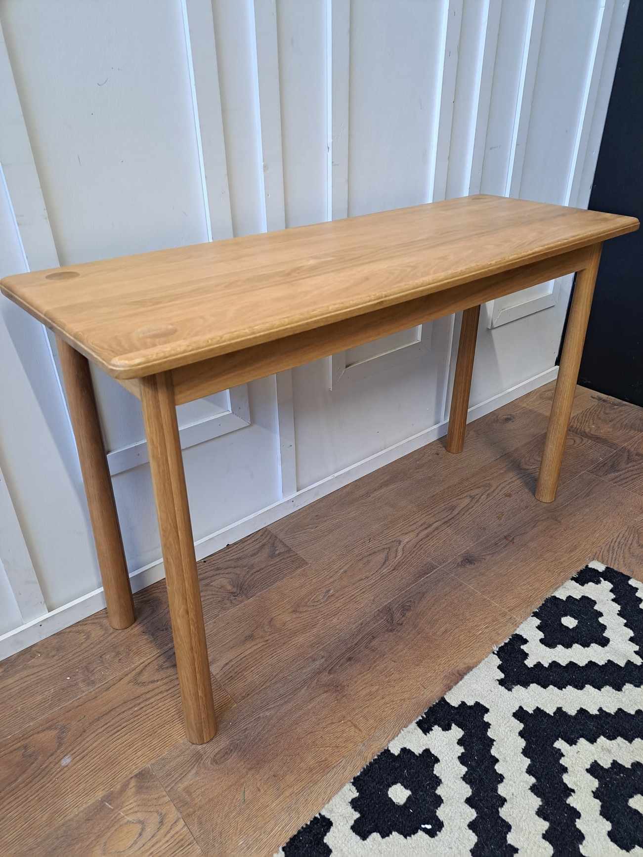 Solid Oak Low Console Table EX DISPLAY