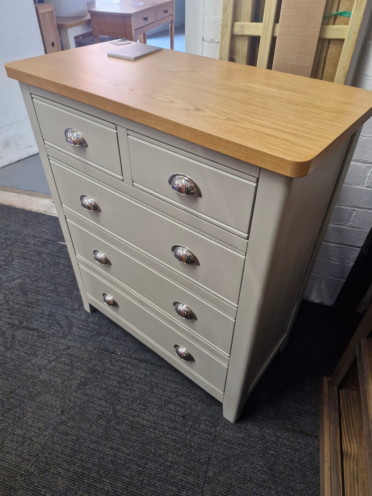 Furniture set