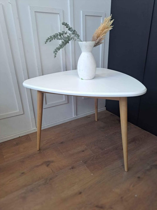 Small Dining Table   ¦  White and Wood Triangle 3 seater La Redoute Jimmi