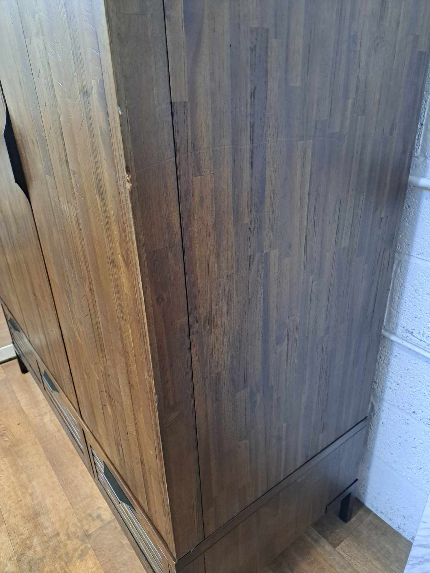 Triple Wardrobe Solid Wood  ¦  Oak Furnitureland Detroit
