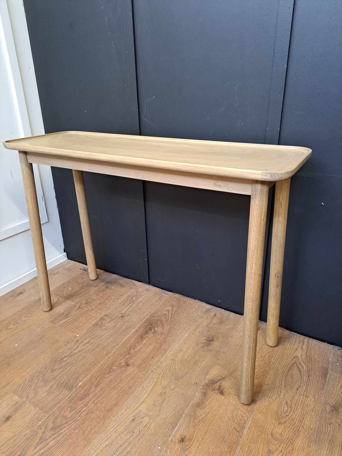 Console Table Solid Oak Grey  /  Tray Top