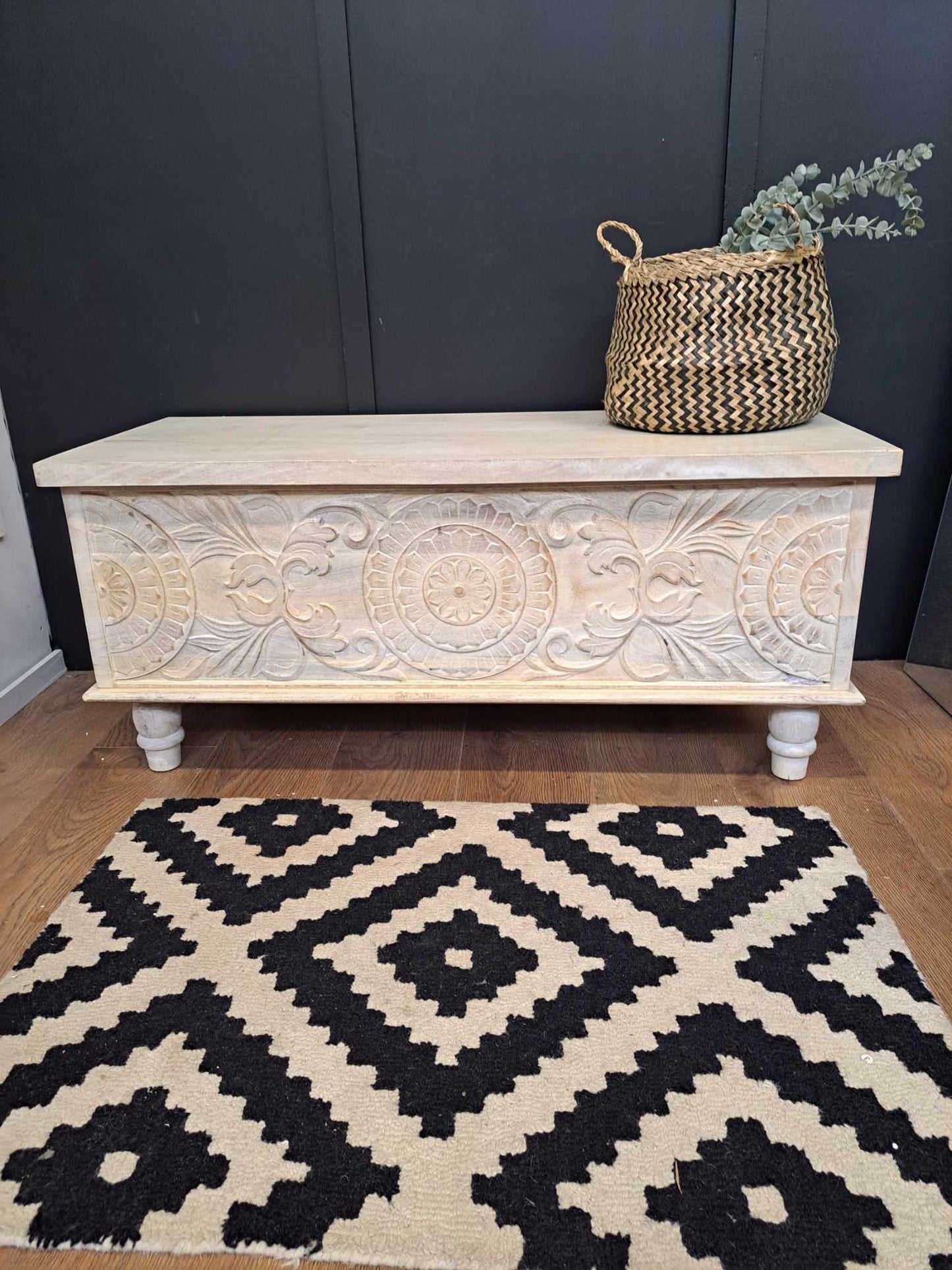 Solid Wood Carved Storage Chest / Washed White Acadia Wood Bench