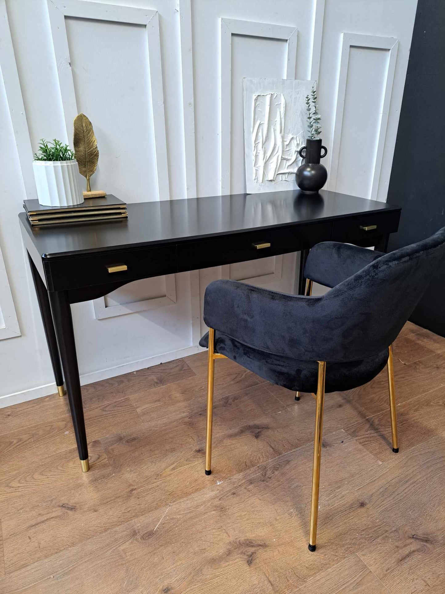 Black and Gold Large Desk with 3 Drawer / La Redoute Novani