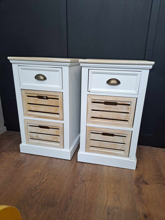 Set of 2 Bedside Table Cabinets