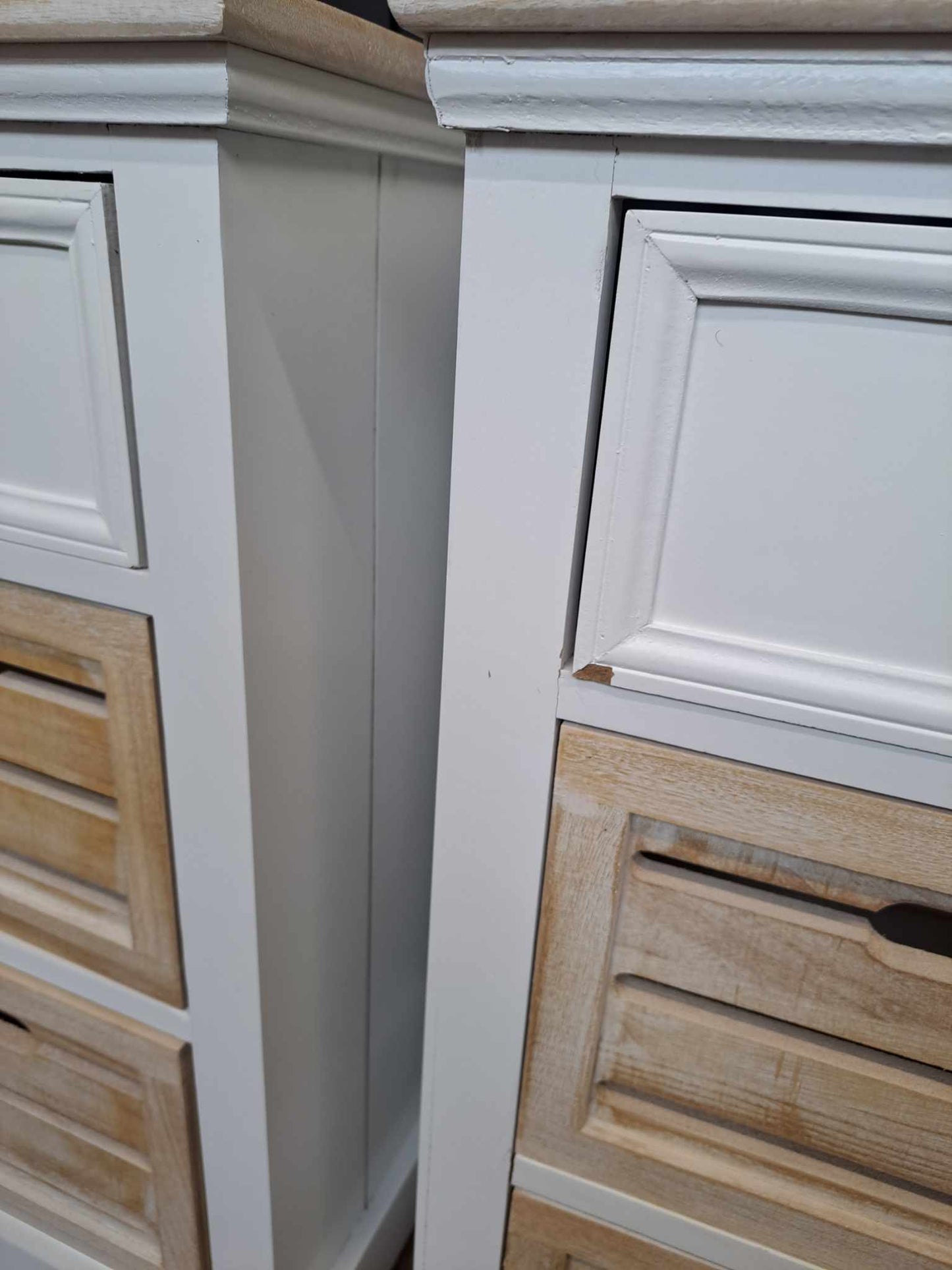 Set of 2 Bedside Table Cabinets