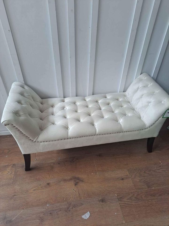 Velvet Buttoned Bench with Black Wood Legs