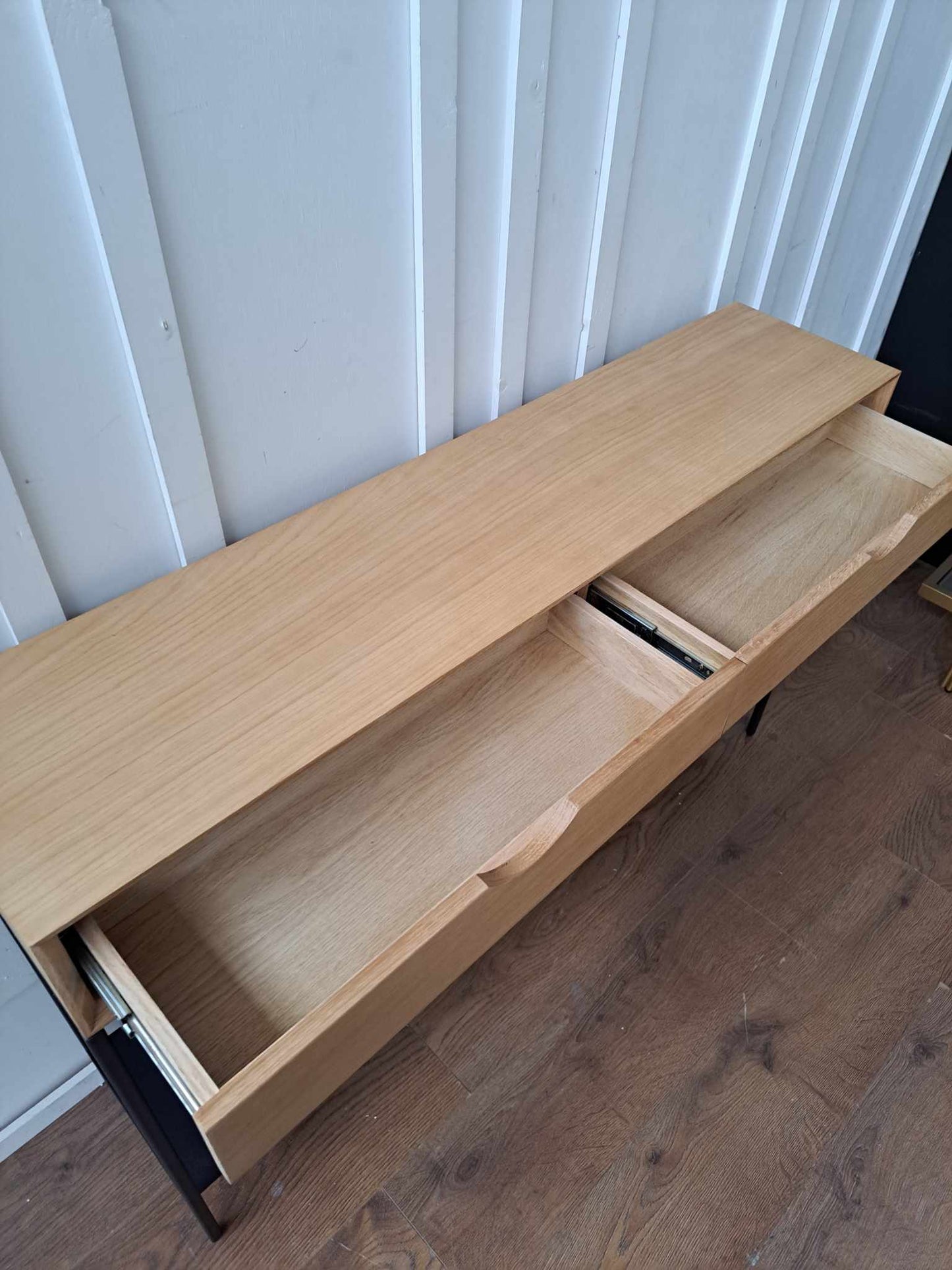 Oak and Black Metal Console Table with shelf and drawers / La Redoute Mambo