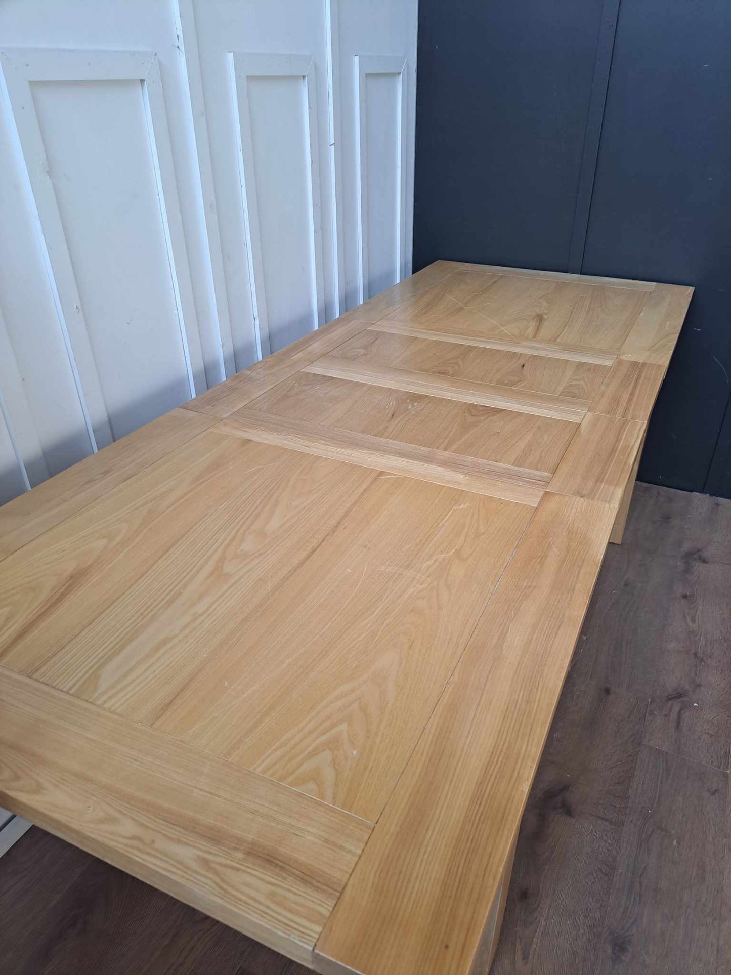 Oak Solid Wood Extending Dining Table