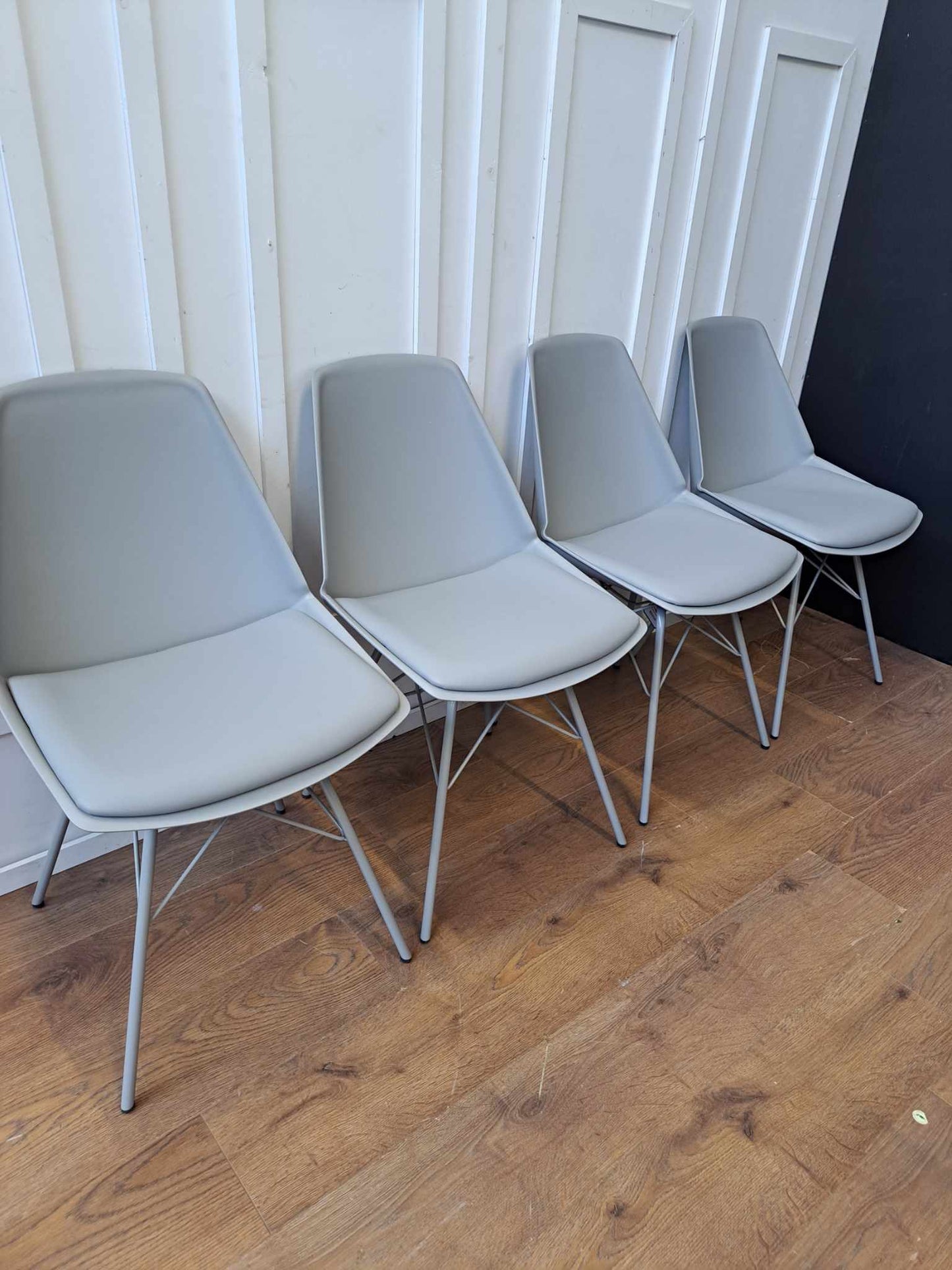 Grey Dining Chair Set of 4 / Barnet RRP £319