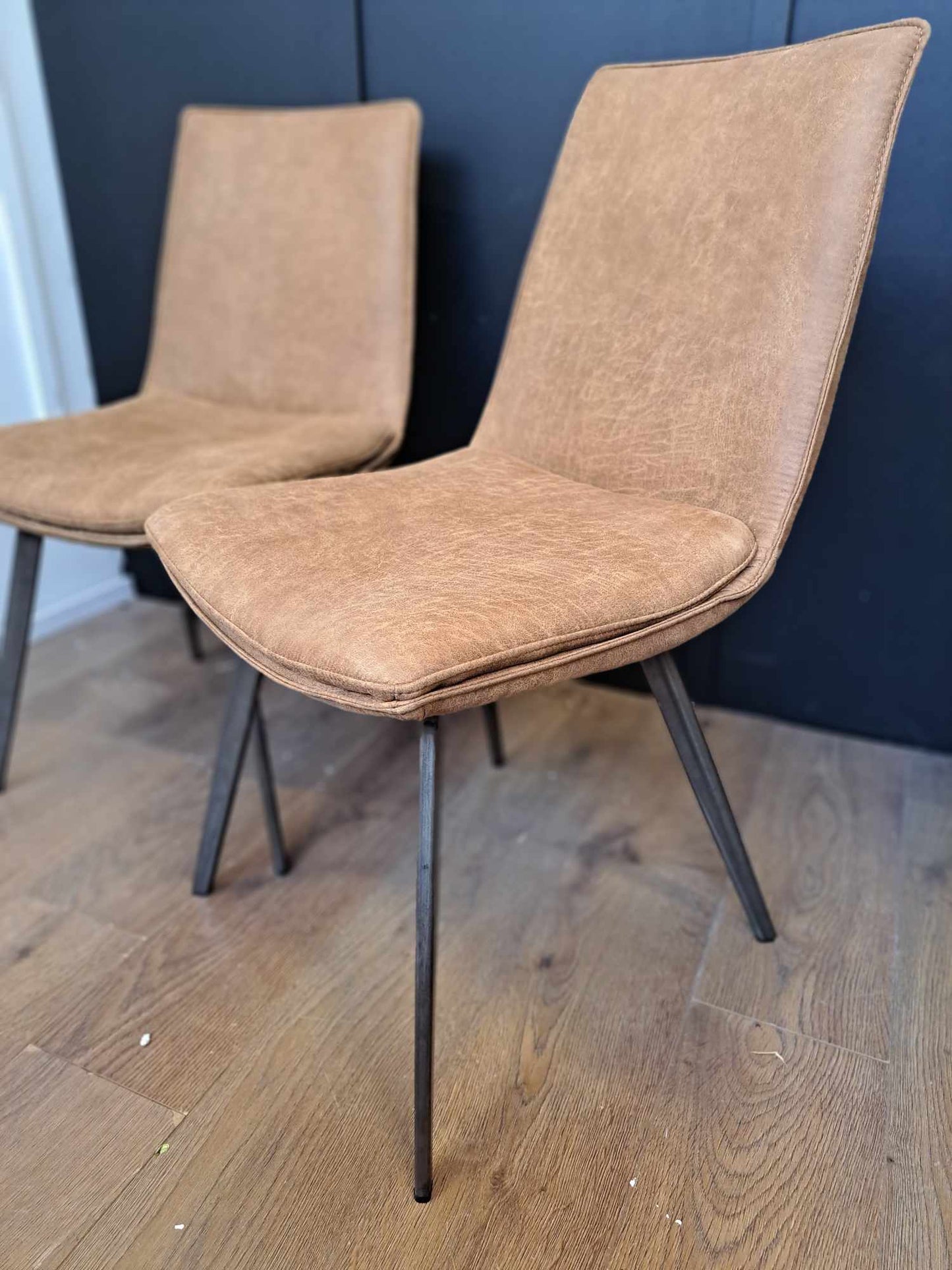 Set of 2 dining chairs Brown Leather and Metal Patina / RRP £565