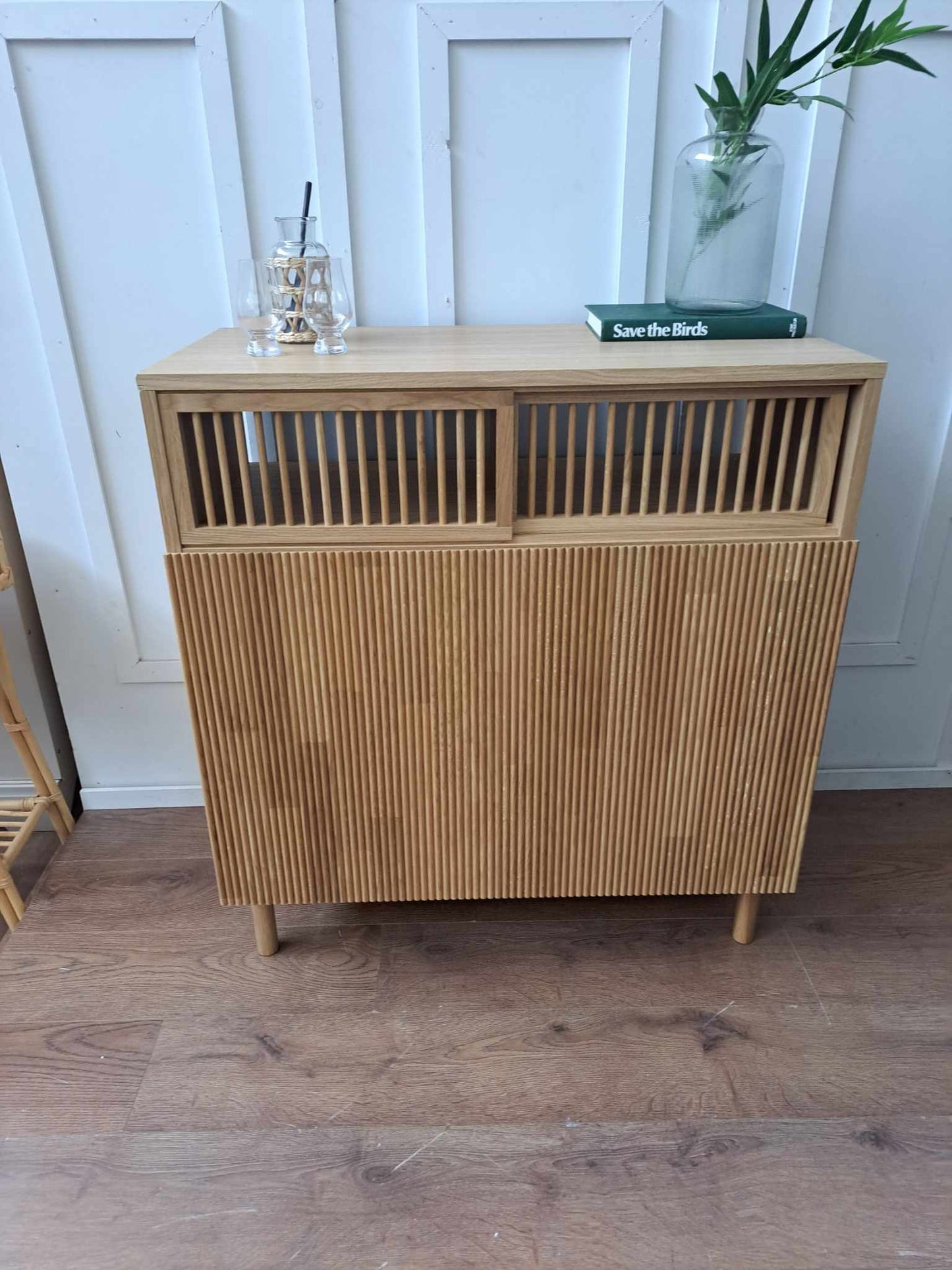 Oak High Drink Cabinet Bar / Groove wood front