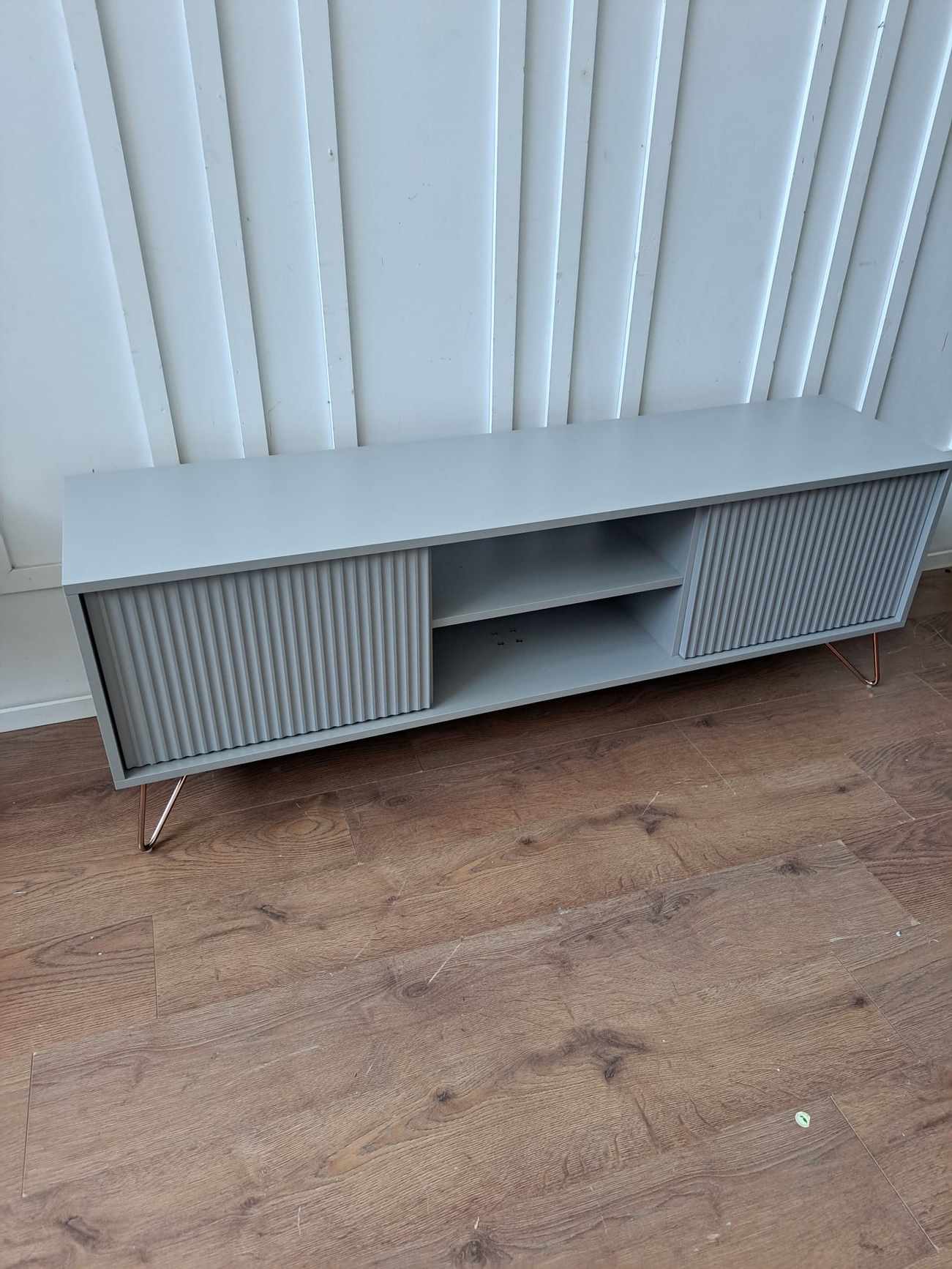 Grey TV Stand / Media Unit / Ribbed doors and rose gold legs